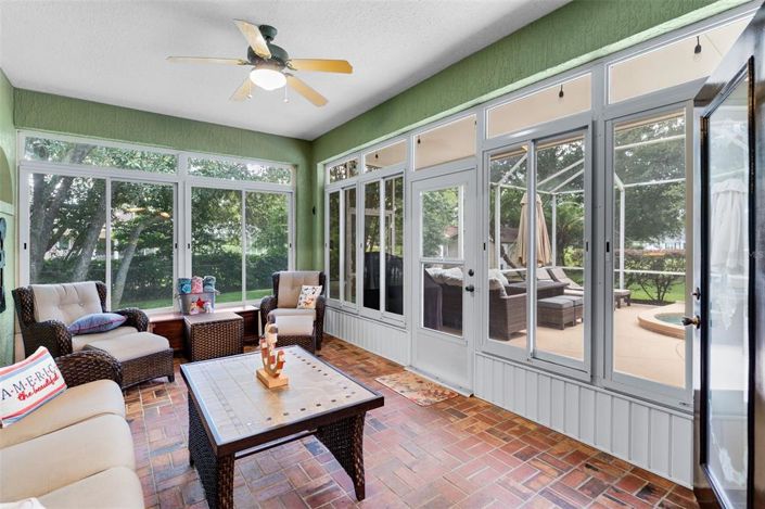 Image No.27-3 Bed Property for sale