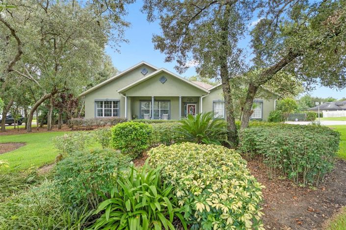 Image No.3-3 Bed Property for sale