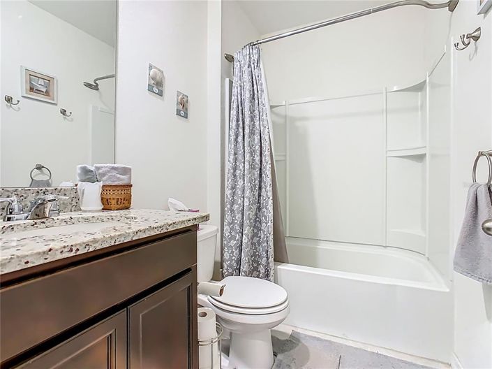 Image No.13-3 Bed Property for sale