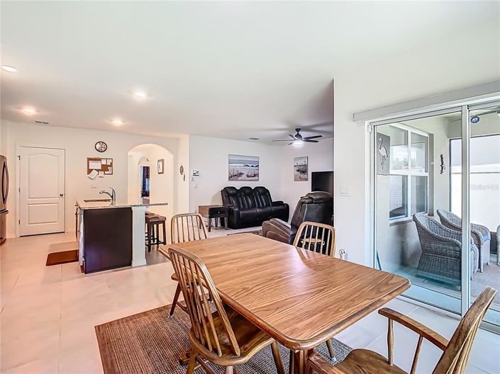 Image No.20-3 Bed Property for sale