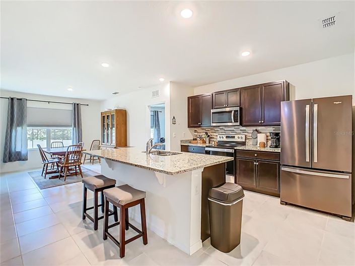 Image No.5-3 Bed Property for sale