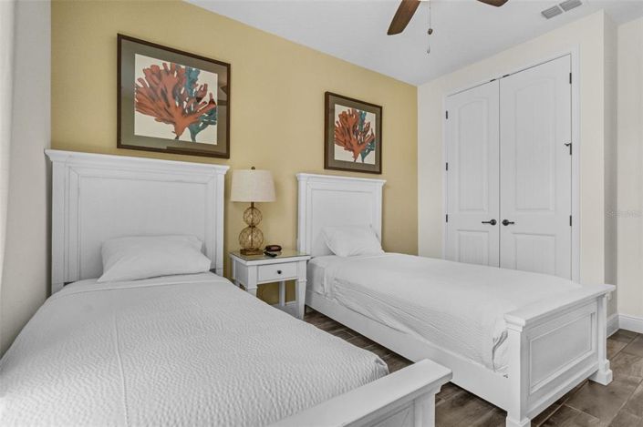 Image No.19-4 Bed Townhouse for sale