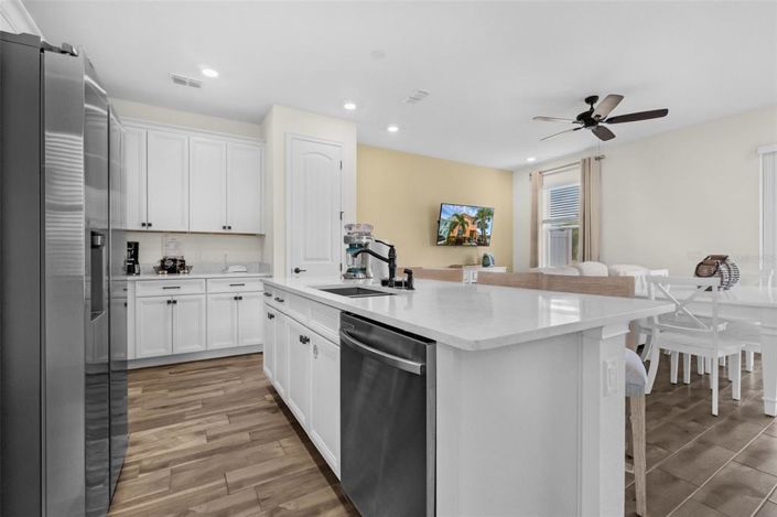 Image No.8-4 Bed Townhouse for sale