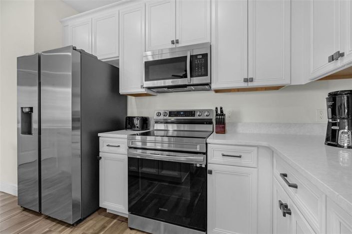 Image No.9-4 Bed Townhouse for sale