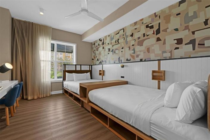 Image No.10-2 Bed Property for sale