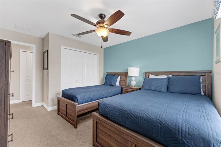 Image No.14-4 Bed Townhouse for sale