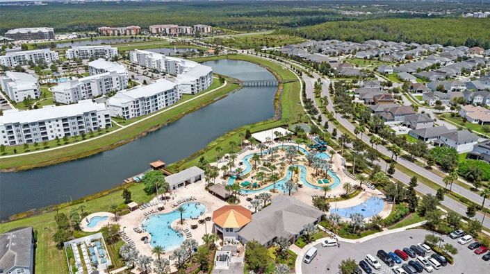 Image No.32-4 Bed Townhouse for sale