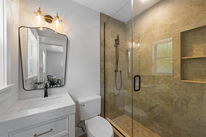 Image No.25-4 Bed Property for sale