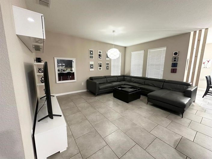 Image No.22-3 Bed Property for sale