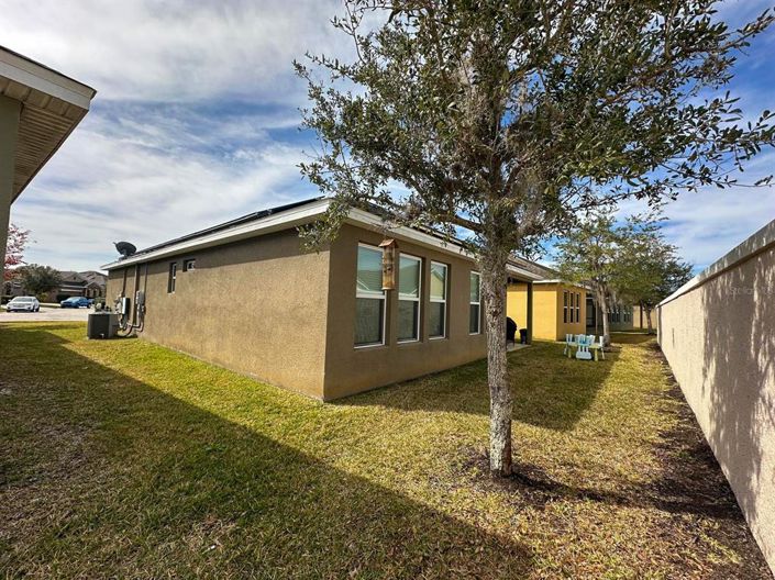 Image No.4-3 Bed Property for sale