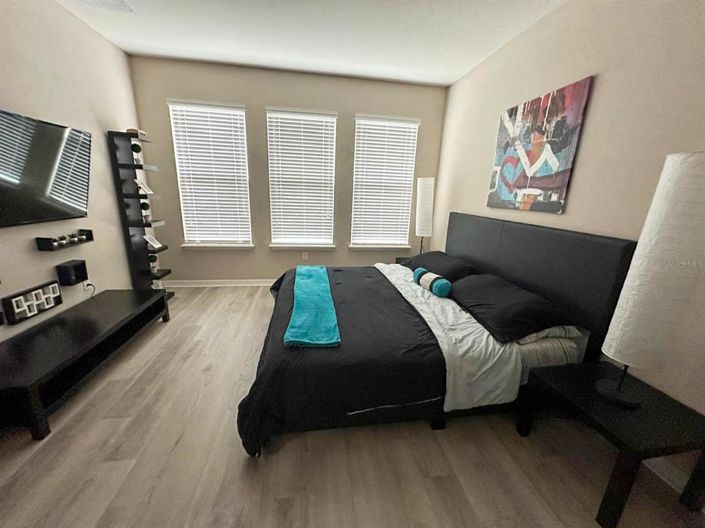 Image No.49-3 Bed Property for sale