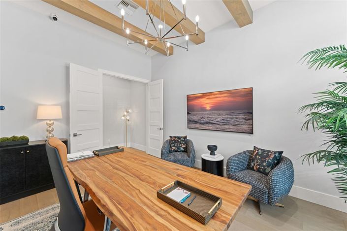 Image No.29-5 Bed Property for sale