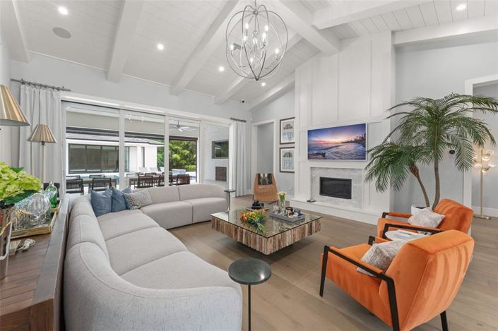 Image No.3-5 Bed Property for sale