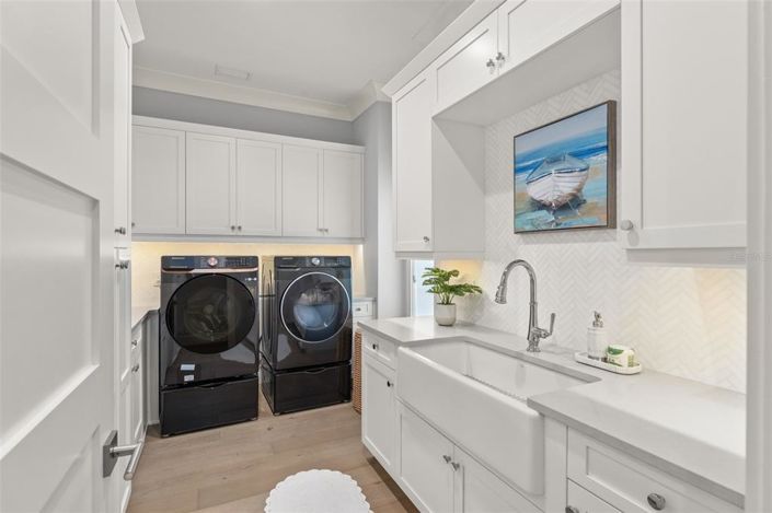 Image No.39-5 Bed Property for sale