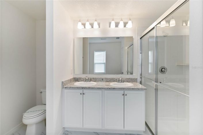 Image No.13-3 Bed Property for sale