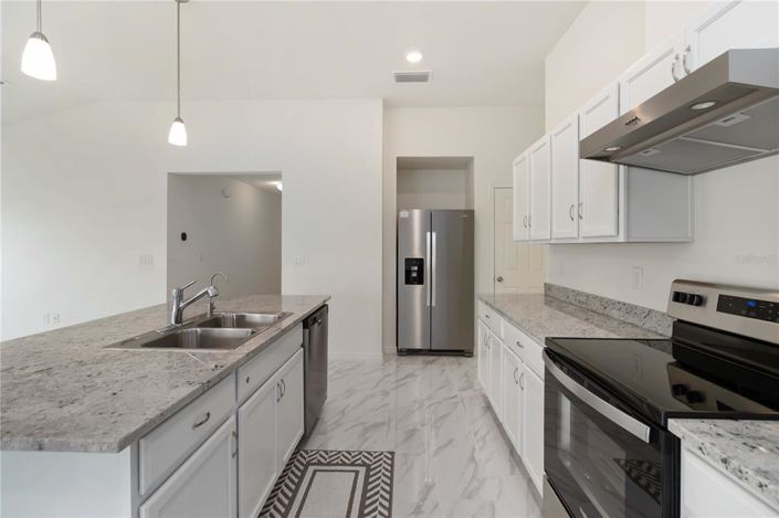 Image No.7-3 Bed Property for sale