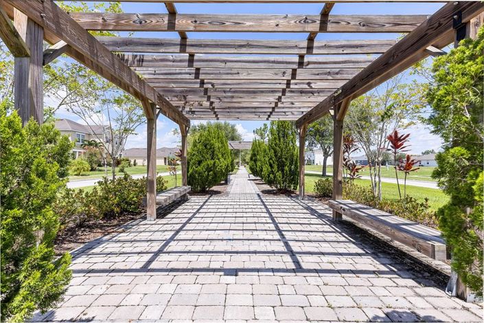 Image No.22-4 Bed Property for sale