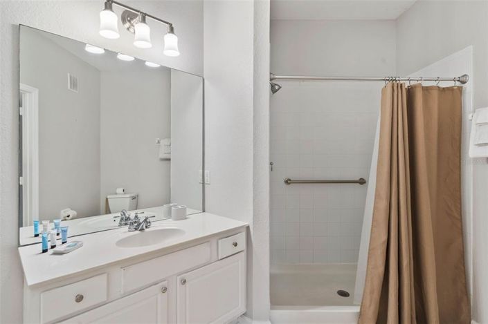 Image No.16-3 Bed Property for sale