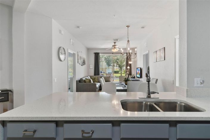 Image No.6-3 Bed Property for sale