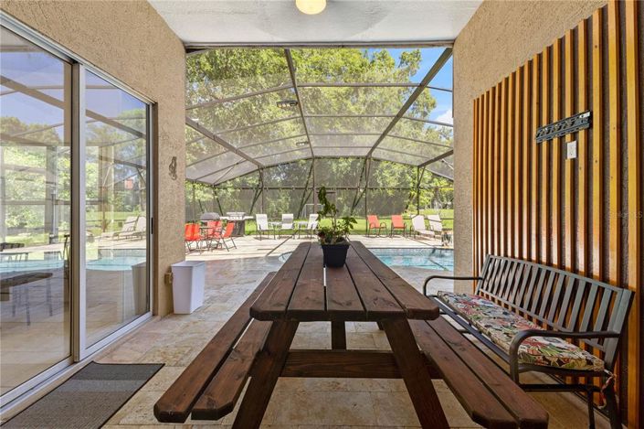 Image No.37-4 Bed Property for sale