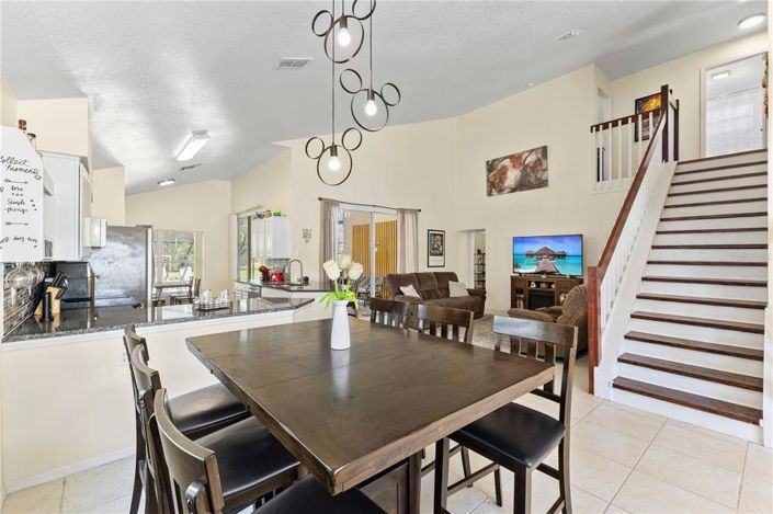 Image No.6-4 Bed Property for sale