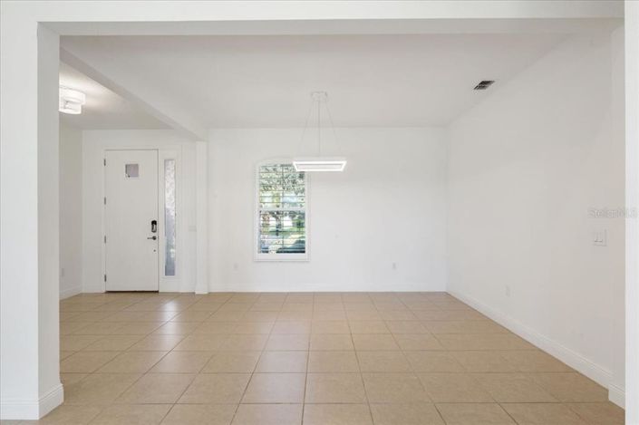 Image No.14-4 Bed Property for sale