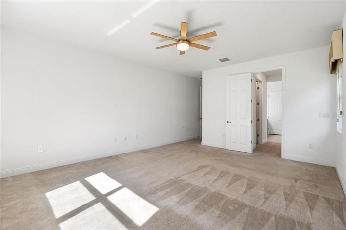 Image No.24-4 Bed Property for sale