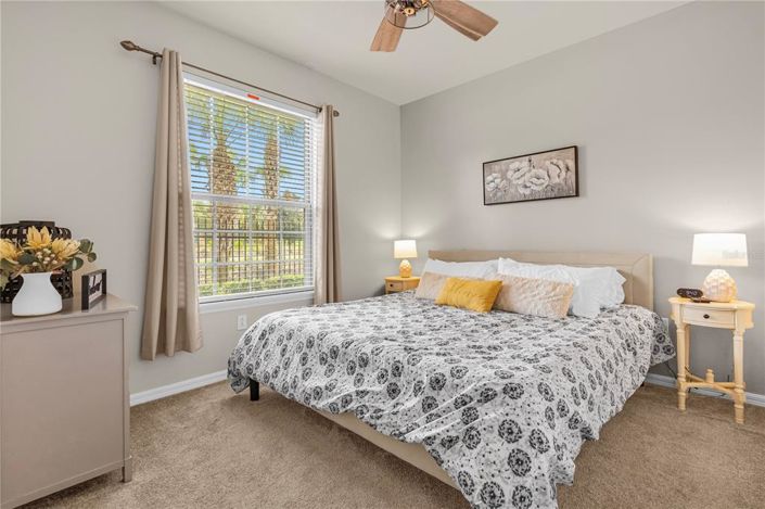 Image No.19-5 Bed Townhouse for sale