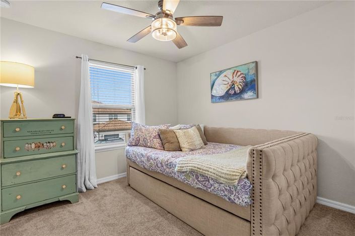 Image No.27-5 Bed Townhouse for sale