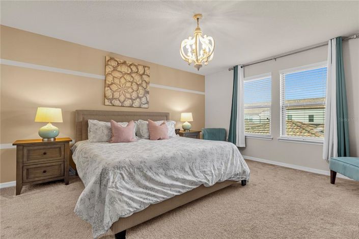 Image No.31-5 Bed Townhouse for sale