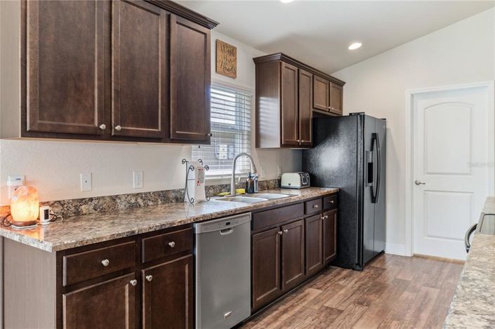 Image No.13-3 Bed Property for sale