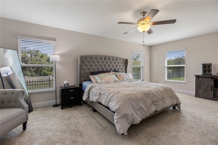 Image No.19-3 Bed Property for sale