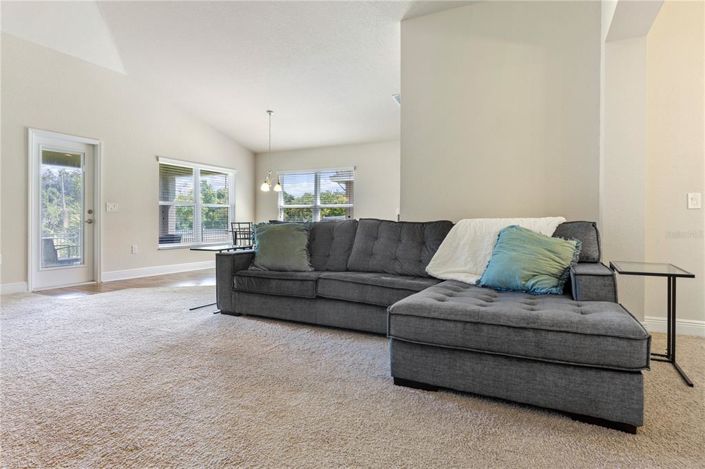 Image No.6-3 Bed Property for sale