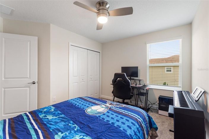 Image No.24-3 Bed Property for sale