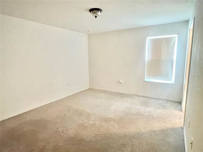 Image No.37-5 Bed Property for sale