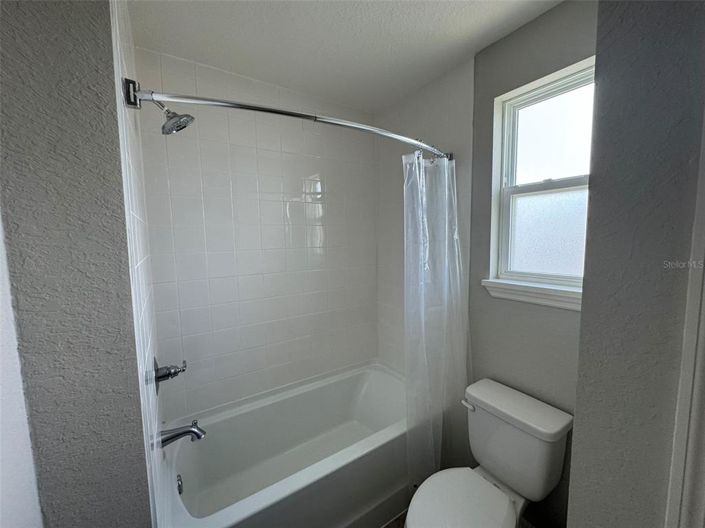 Image No.19-4 Bed Property for sale