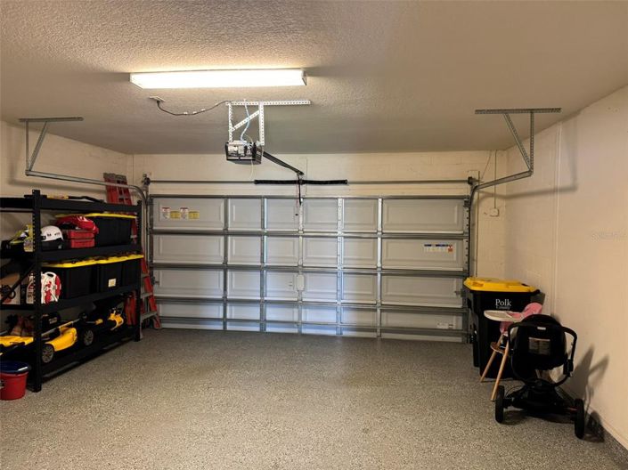 Image No.28-4 Bed Property for sale