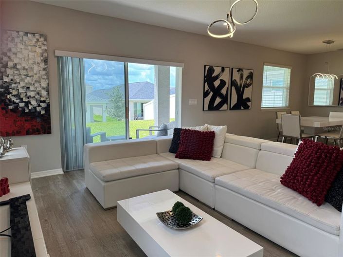 Image No.3-4 Bed Property for sale