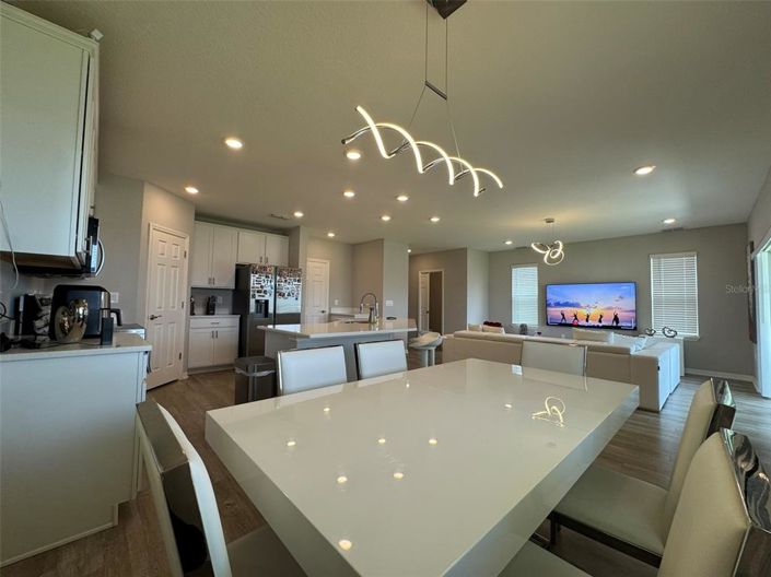 Image No.43-4 Bed Property for sale