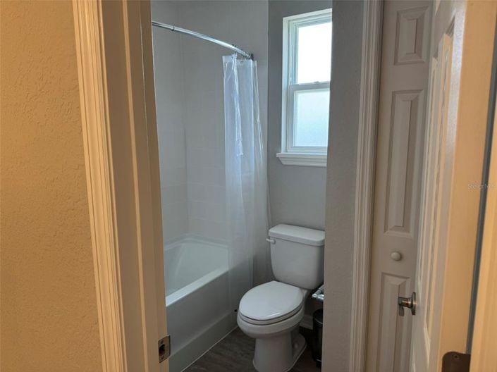 Image No.57-4 Bed Property for sale