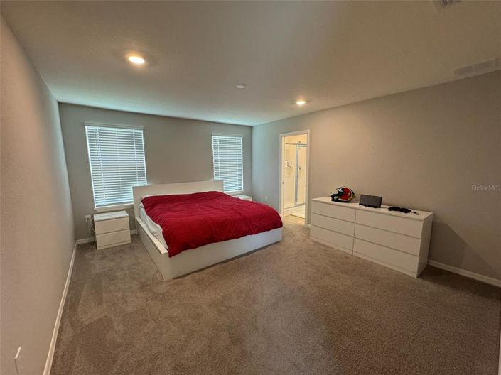 Image No.60-4 Bed Property for sale