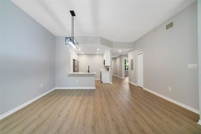 Image No.16-3 Bed Property for sale