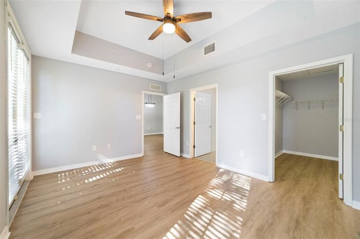 Image No.21-3 Bed Property for sale