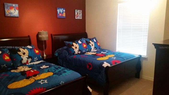 Image No.13-3 Bed Property for sale