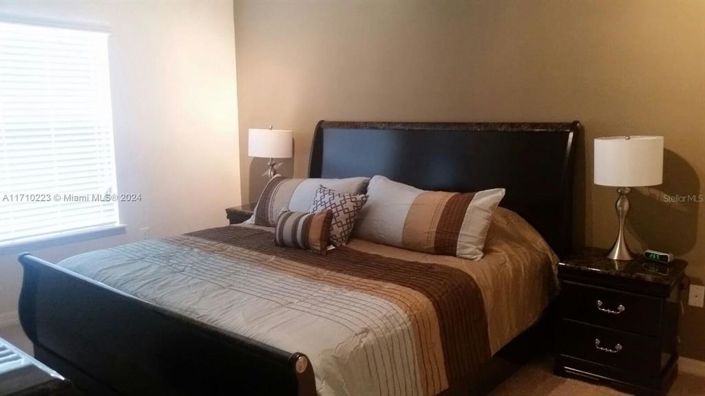 Image No.14-3 Bed Property for sale