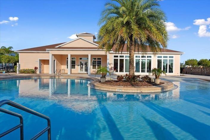 Image No.17-3 Bed Property for sale