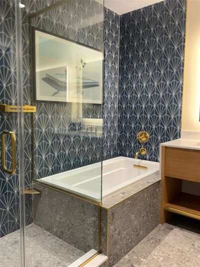 Image No.31-2 Bed Property for sale