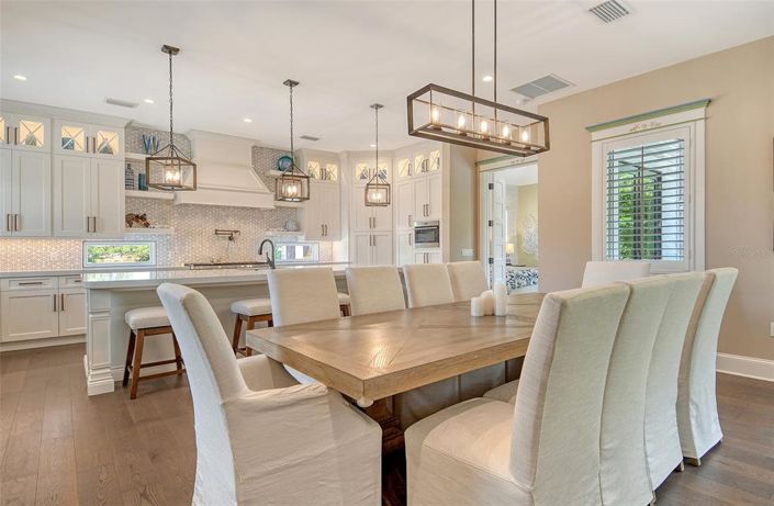 Image No.25-4 Bed Property for sale