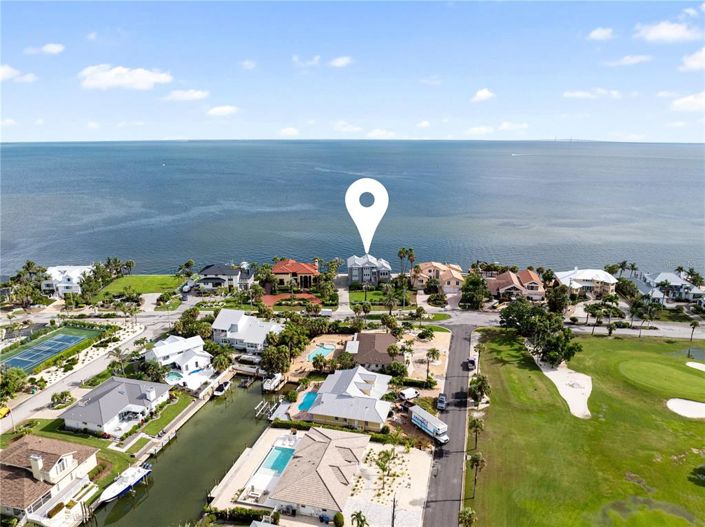 Image No.19-4 Bed Property for sale