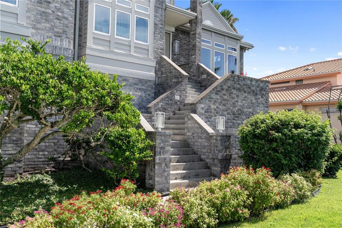 Image No.36-4 Bed Property for sale